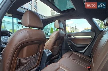 Внедорожник / Кроссовер Audi Q3 2017 в Ужгороде
