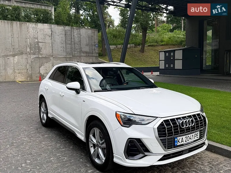 Audi Q3