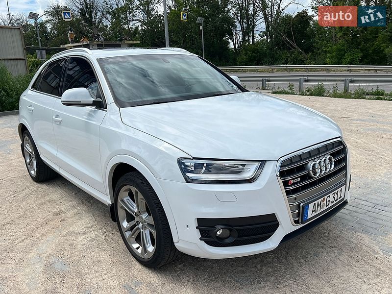 Позашляховик / Кросовер Audi Q3 2015 в Вінниці