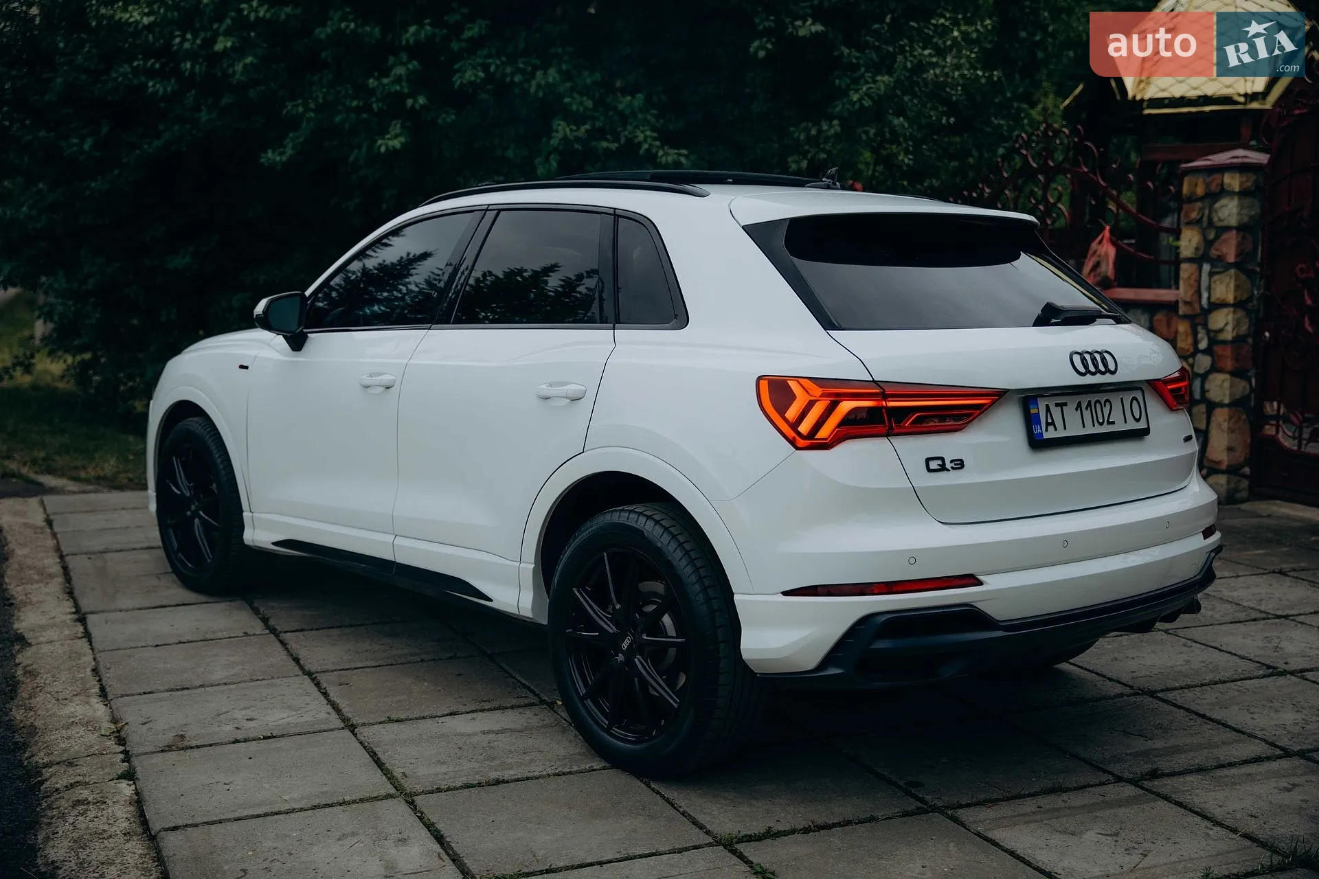 2020 Audi Q3 - фото 1