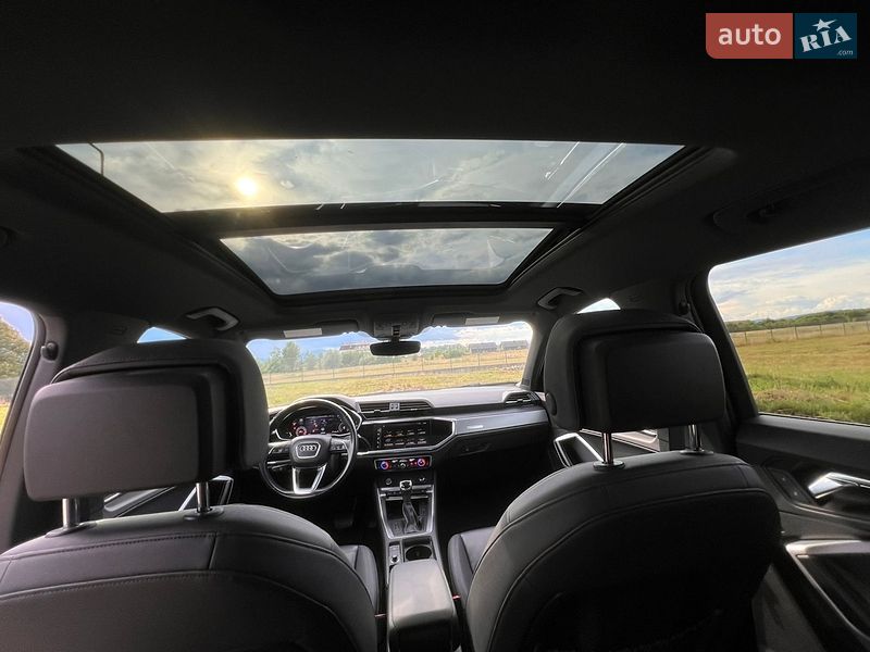 Внедорожник / Кроссовер Audi Q3 2019 в Тячеве