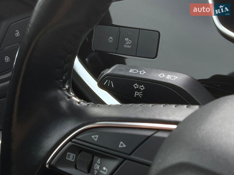 Внедорожник / Кроссовер Audi Q3 2019 в Тячеве