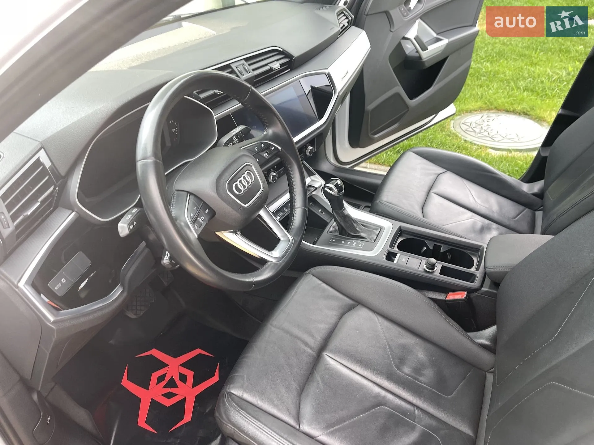 2019 Audi Q3 - мініатюра 6