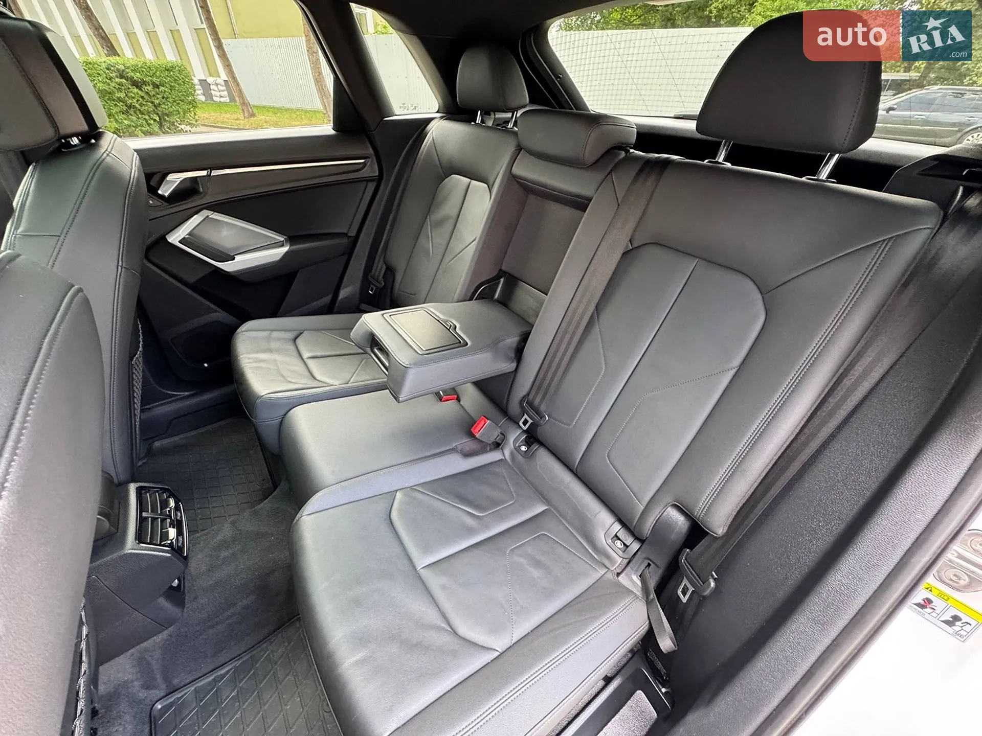 2021 Audi Q3 - мініатюра 48