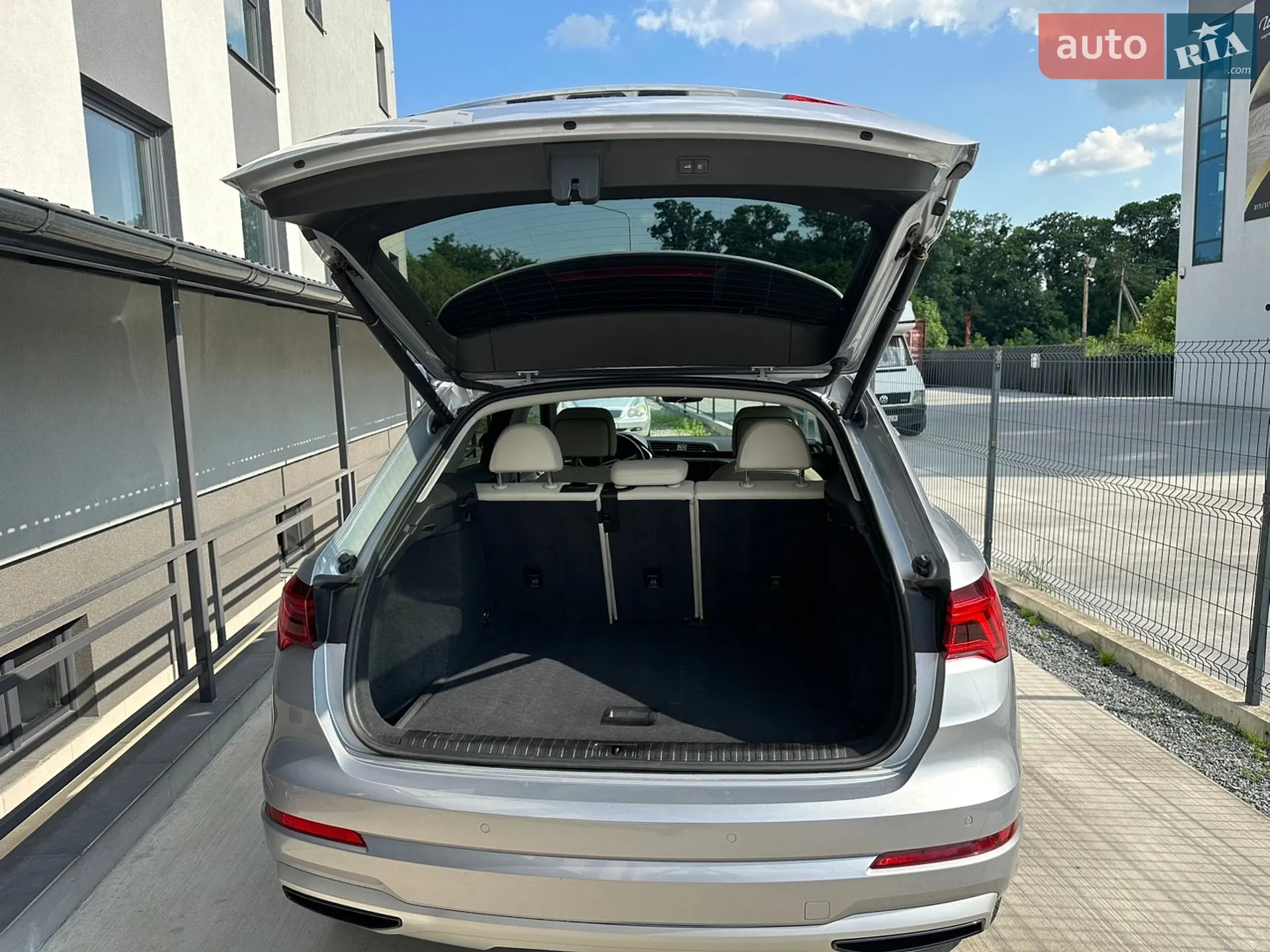 2021 Audi Q3 - мініатюра 28