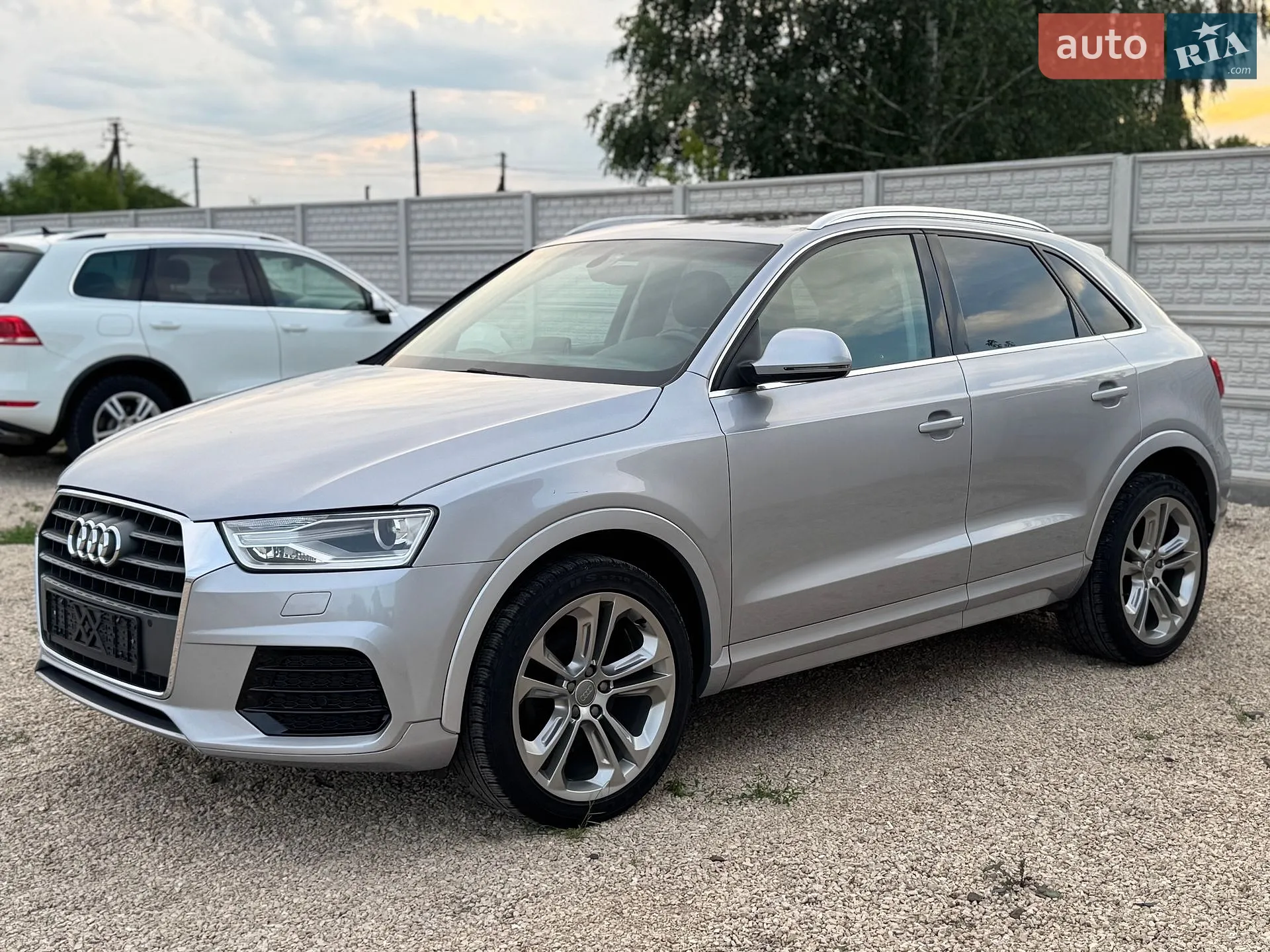 2017 Audi Q3 - мініатюра 8