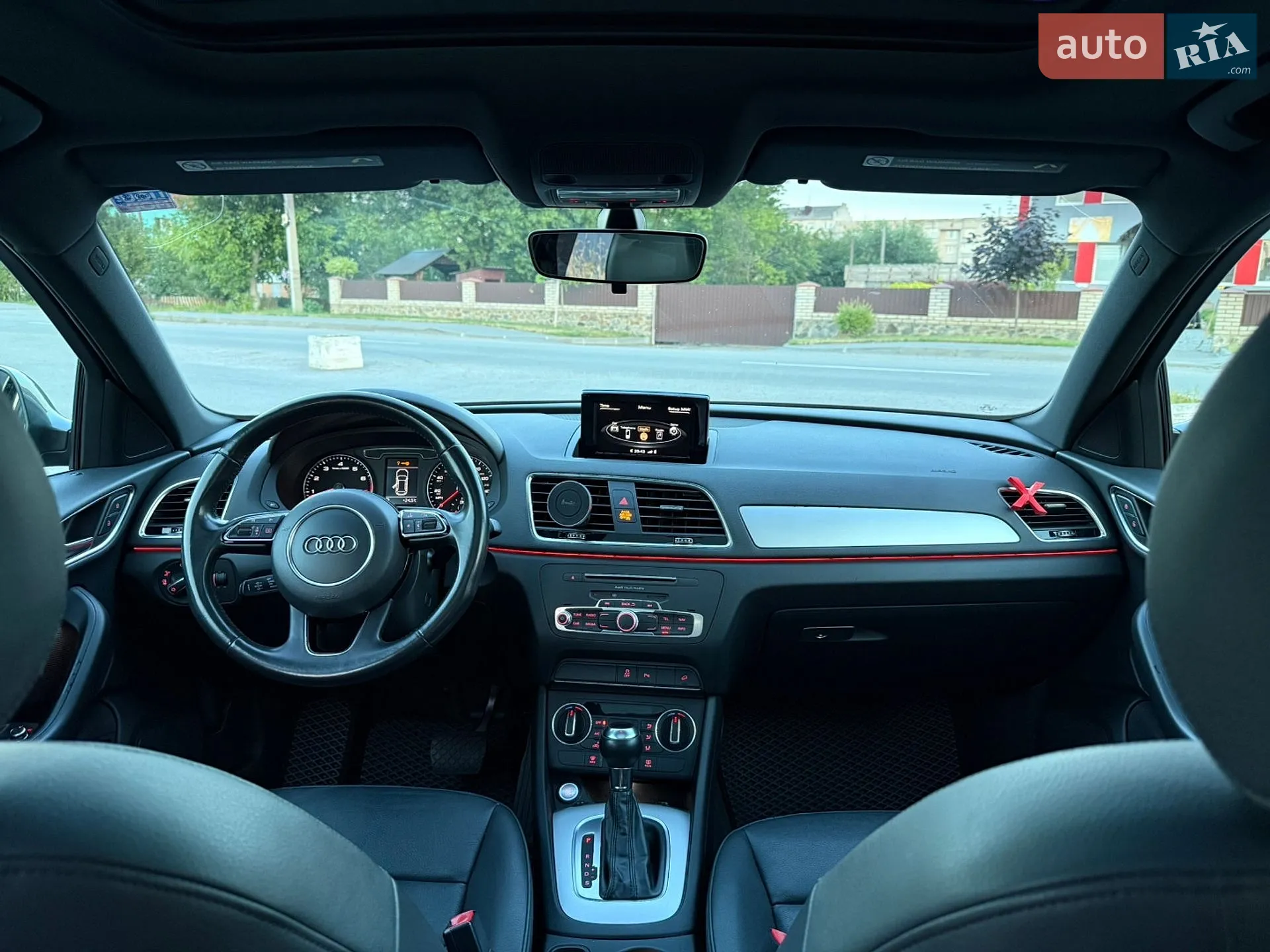 2016 Audi Q3 - мініатюра 18