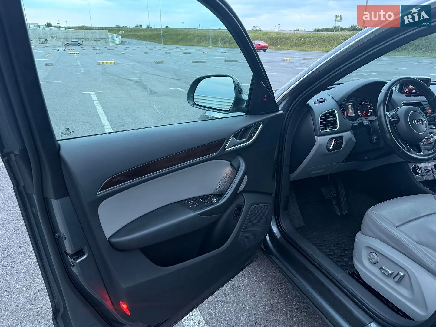 2016 Audi Q3 - мініатюра 23