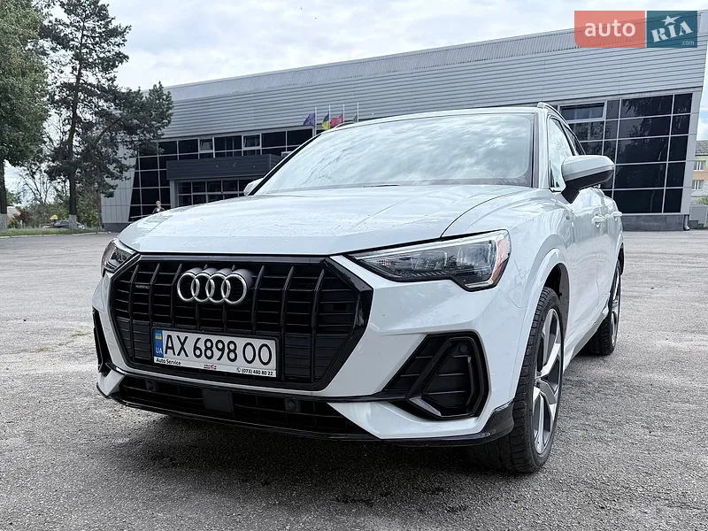 Audi Q3