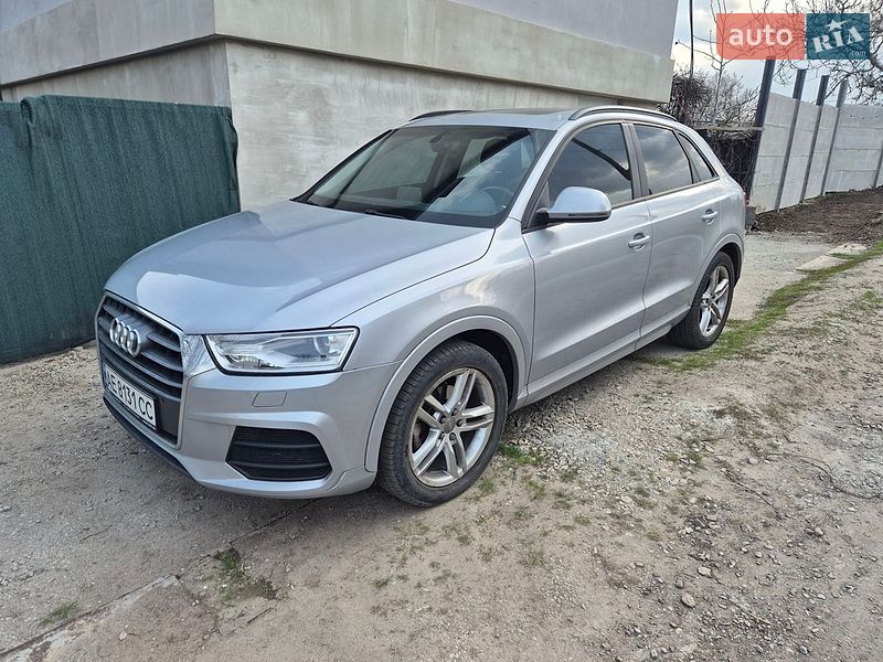 Позашляховик / Кросовер Audi Q3 2018 в Кам'яному
