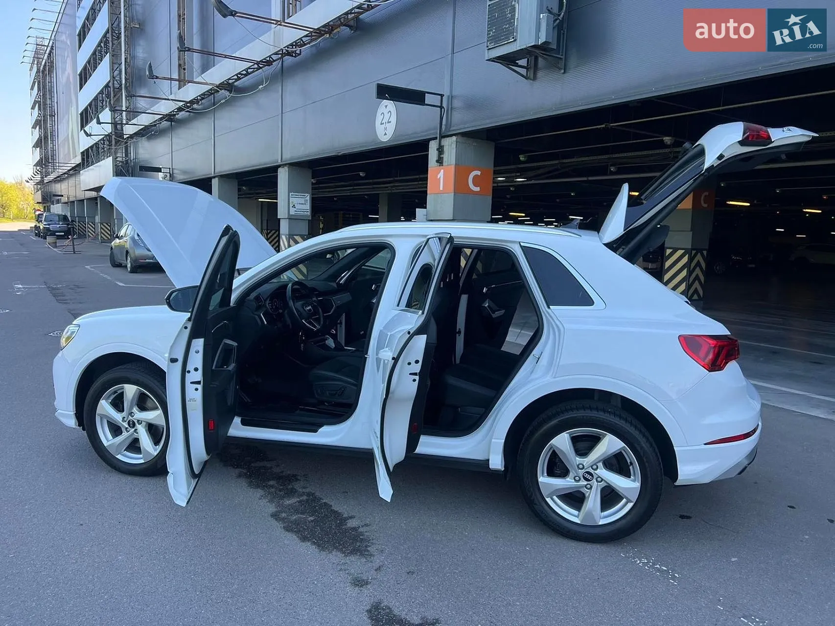 2020 Audi Q3 - мініатюра 24