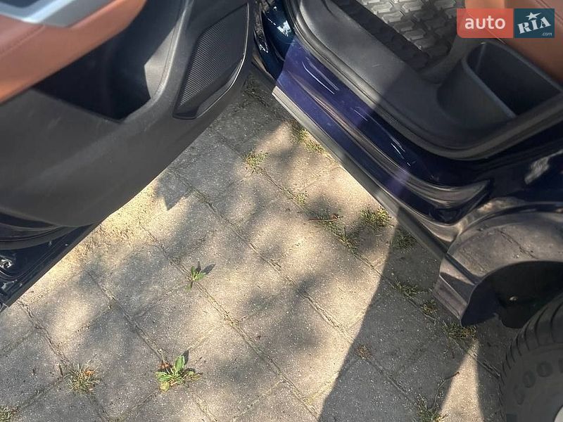 Внедорожник / Кроссовер Audi Q3 2020 в Брошневе-Осаде