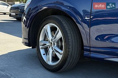 Внедорожник / Кроссовер Audi Q3 2022 в Ровно