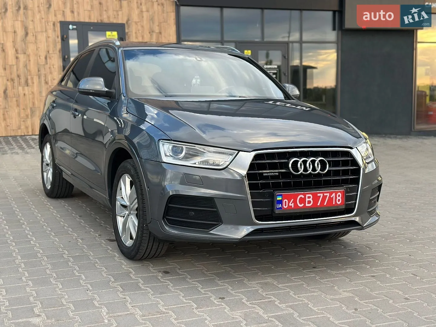 2016 Audi Q3 - мініатюра 2