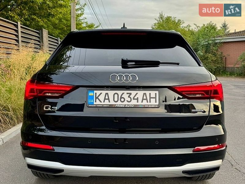 Позашляховик / Кросовер Audi Q3 2020 в Києві