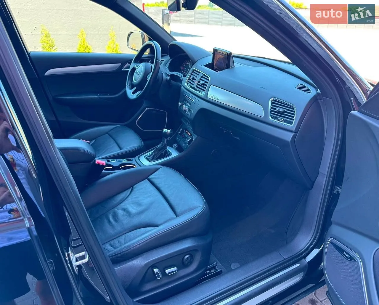 2016 Audi Q3 - мініатюра 2