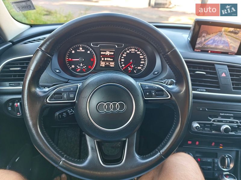 Позашляховик / Кросовер Audi Q3 2014 в Бердичеві