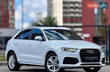Внедорожник / Кроссовер Audi Q3 2018 в Киеве