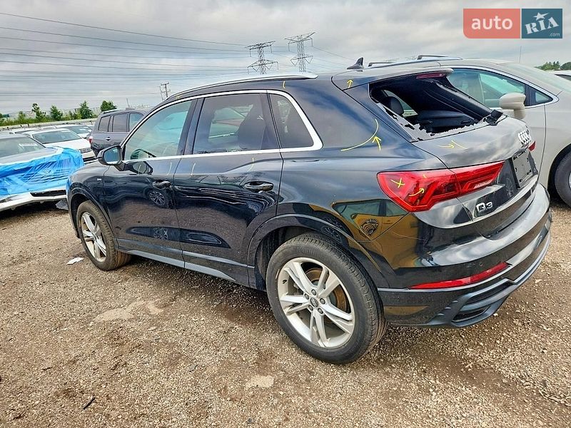 Позашляховик / Кросовер Audi Q3 2020 в Львові