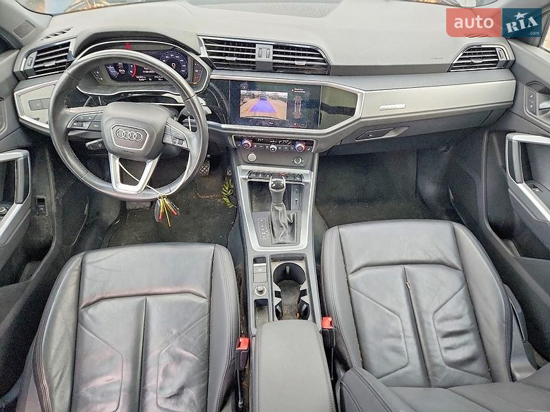 Позашляховик / Кросовер Audi Q3 2020 в Львові