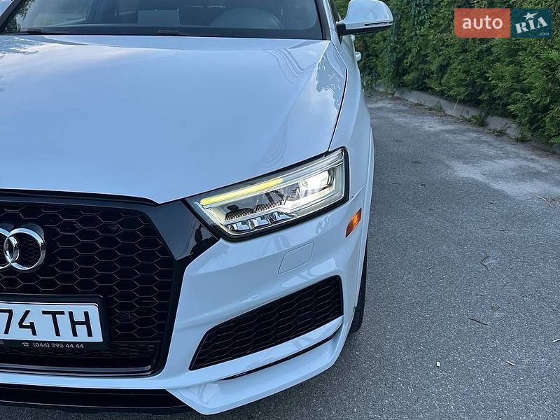 Позашляховик / Кросовер Audi Q3 2018 в Вишневому