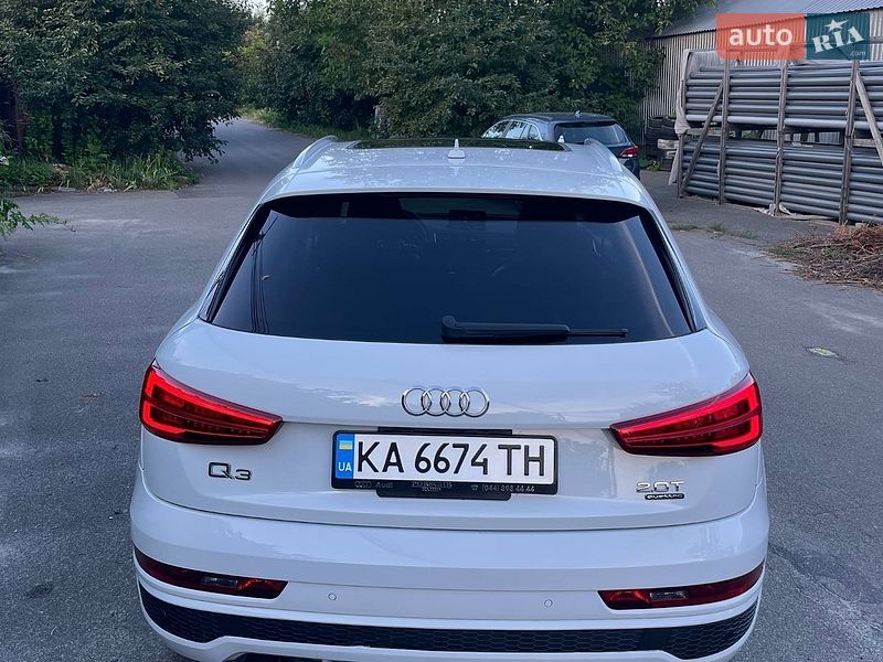 Позашляховик / Кросовер Audi Q3 2018 в Вишневому