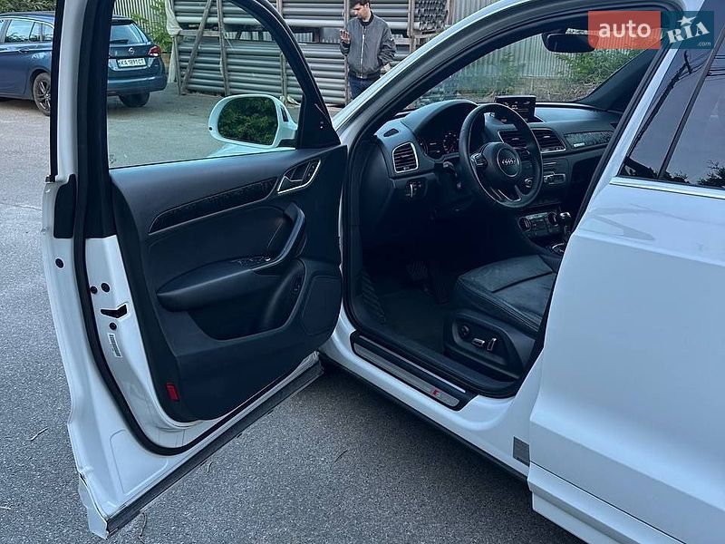 Позашляховик / Кросовер Audi Q3 2018 в Вишневому