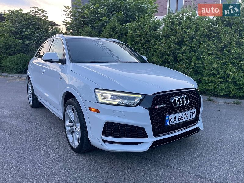 Позашляховик / Кросовер Audi Q3 2018 в Вишневому
