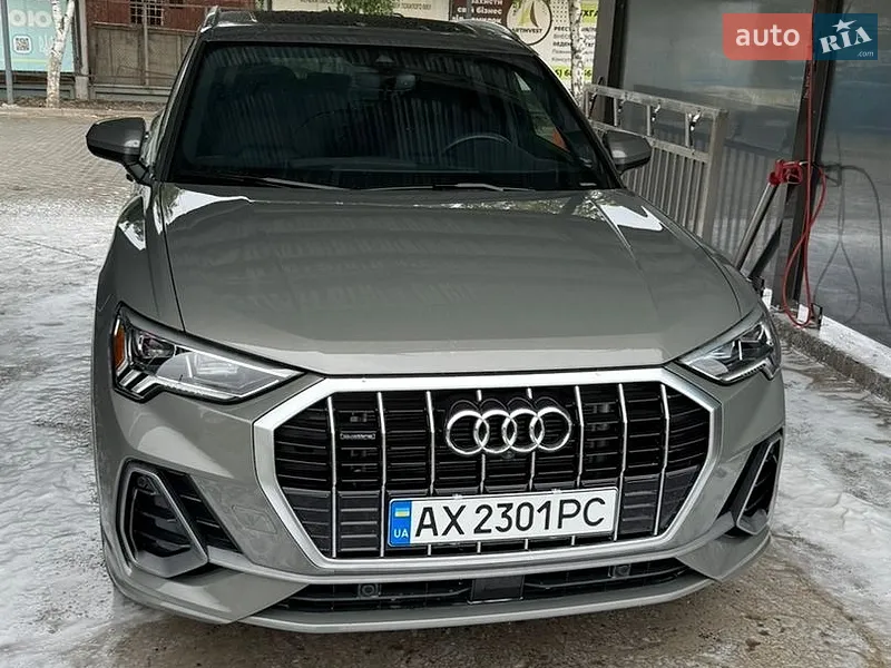 Audi Q3