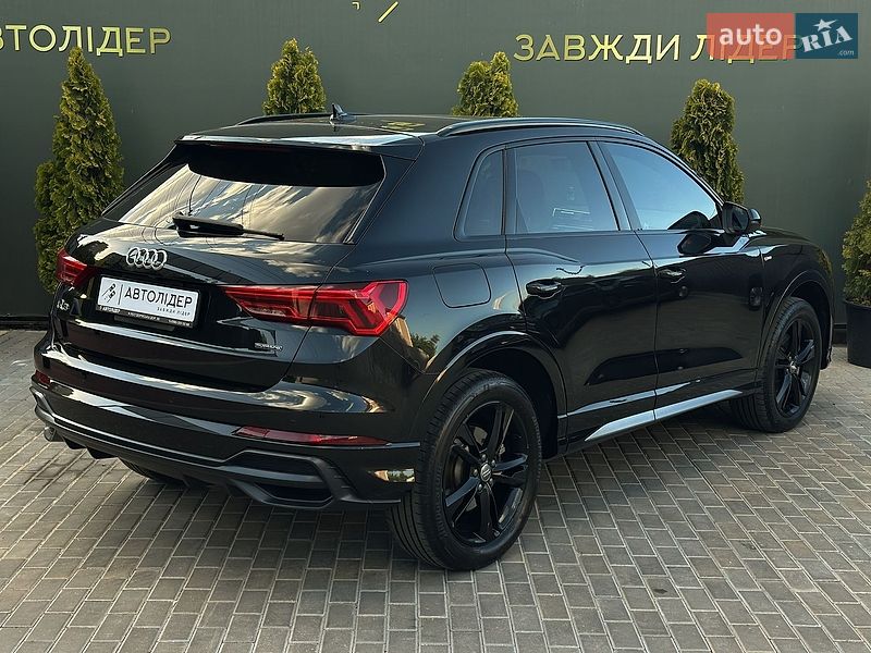 Позашляховик / Кросовер Audi Q3 2019 в Одесі