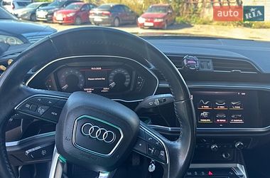 Внедорожник / Кроссовер Audi Q3 2020 в Житомире