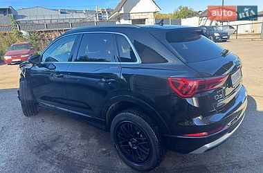 Внедорожник / Кроссовер Audi Q3 2020 в Житомире