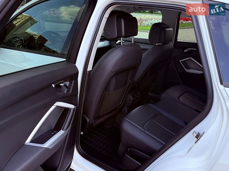 Внедорожник / Кроссовер Audi Q3 2019 в Харькове