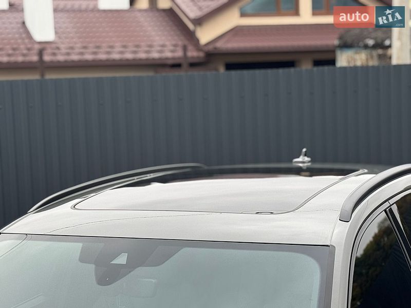 Внедорожник / Кроссовер Audi Q3 2024 в Тернополе