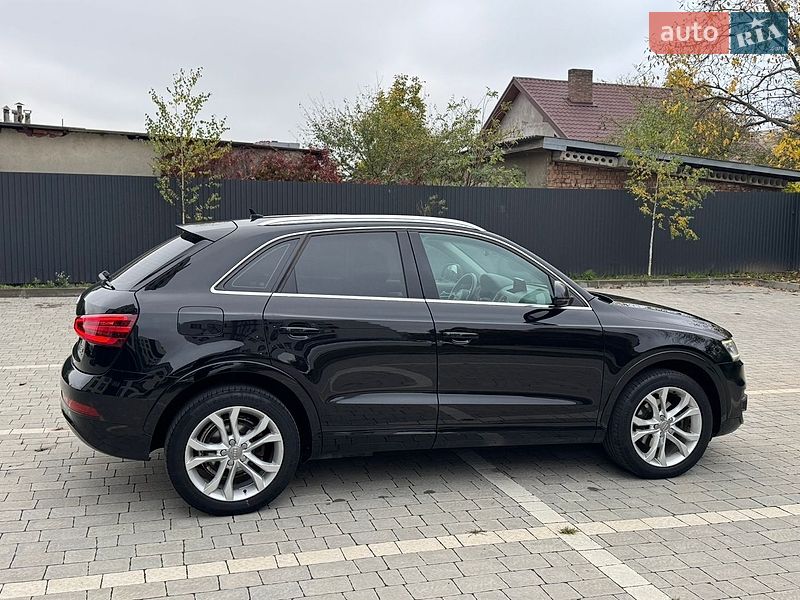 Внедорожник / Кроссовер Audi Q3 2011 в Ивано-Франковске