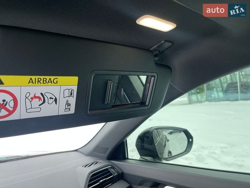 Внедорожник / Кроссовер Audi Q3 2025 в Киеве
