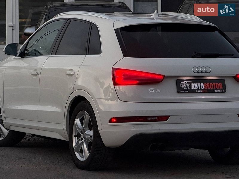 Позашляховик / Кросовер Audi Q3 2016 в Харкові