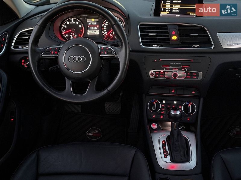 Позашляховик / Кросовер Audi Q3 2016 в Харкові