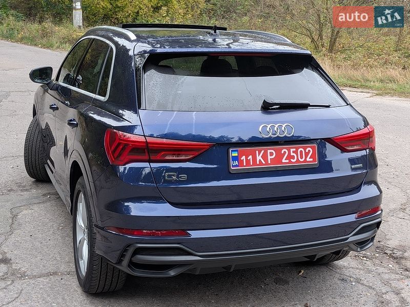 Внедорожник / Кроссовер Audi Q3 2022 в Борисполе