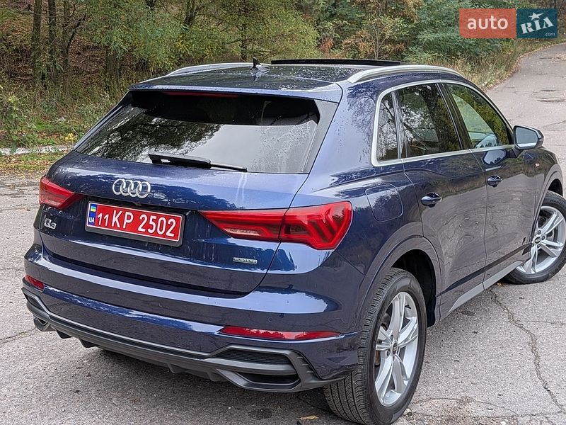 Внедорожник / Кроссовер Audi Q3 2022 в Борисполе