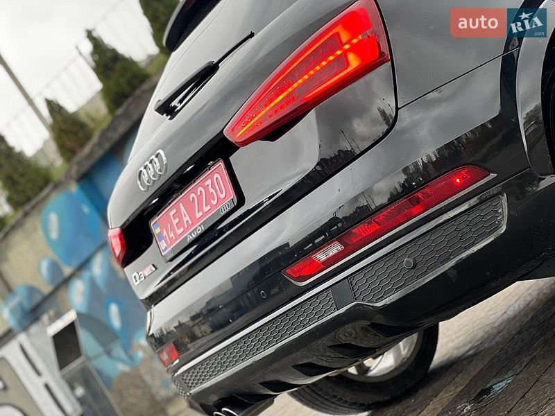 Внедорожник / Кроссовер Audi Q3 2016 в Дрогобыче