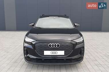 Внедорожник / Кроссовер Audi Q4 e-tron 2021 в 