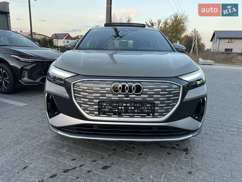 Позашляховик / Кросовер Audi Q4 e-tron 2023 в Івано-Франківську