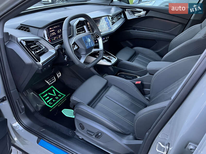 Позашляховик / Кросовер Audi Q4 e-tron 2023 в Івано-Франківську