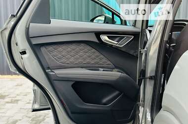 Внедорожник / Кроссовер Audi Q4 e-tron 2023 в Мукачево