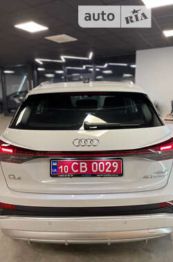 Позашляховик / Кросовер Audi Q4 e-tron 2023 в Кропивницькому