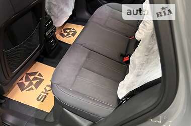 Позашляховик / Кросовер Audi Q4 e-tron 2023 в Звенигородці