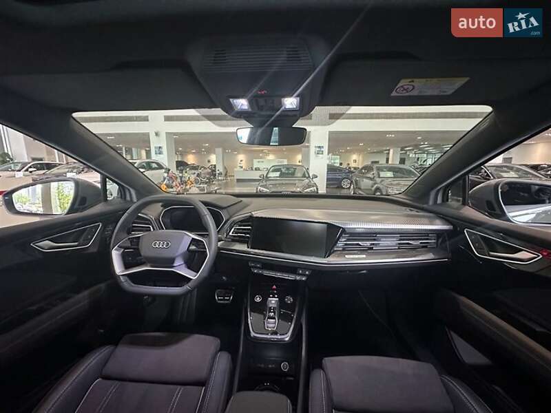 Внедорожник / Кроссовер Audi Q4 e-tron 2024 в Одессе