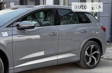 Audi Q4 e-tron 2024
