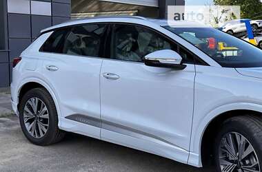 Позашляховик / Кросовер Audi Q4 e-tron 2024 в Черкасах